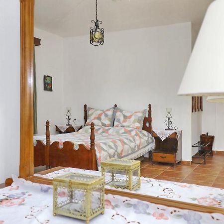 Aloni Villa Скопелос Екстериор снимка