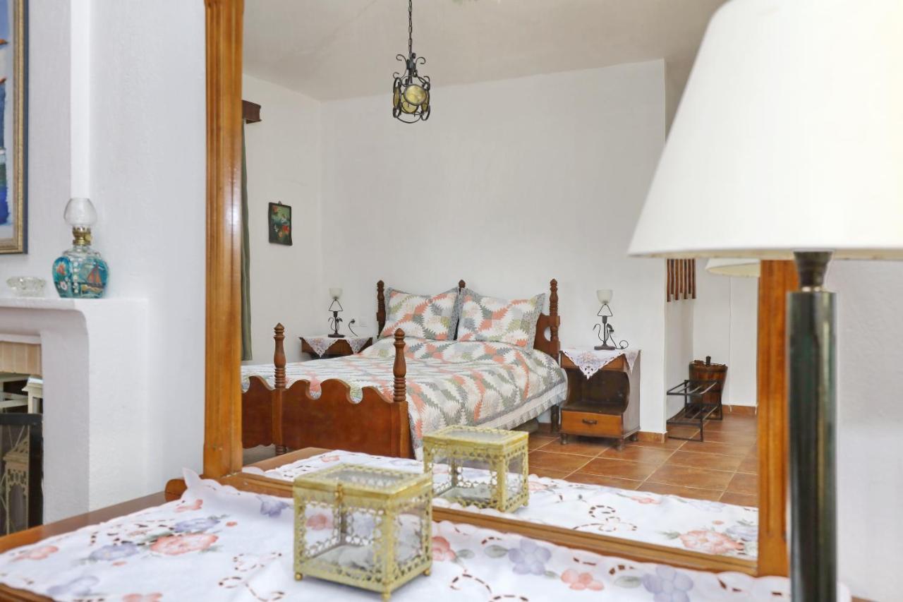 Aloni Villa Скопелос Екстериор снимка