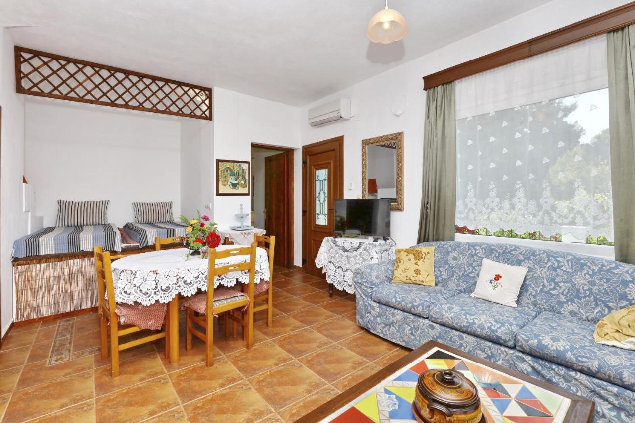 Aloni Villa Скопелос Екстериор снимка