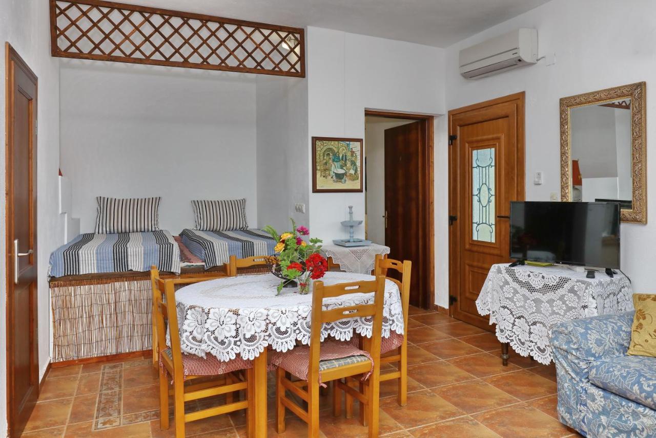 Aloni Villa Скопелос Екстериор снимка