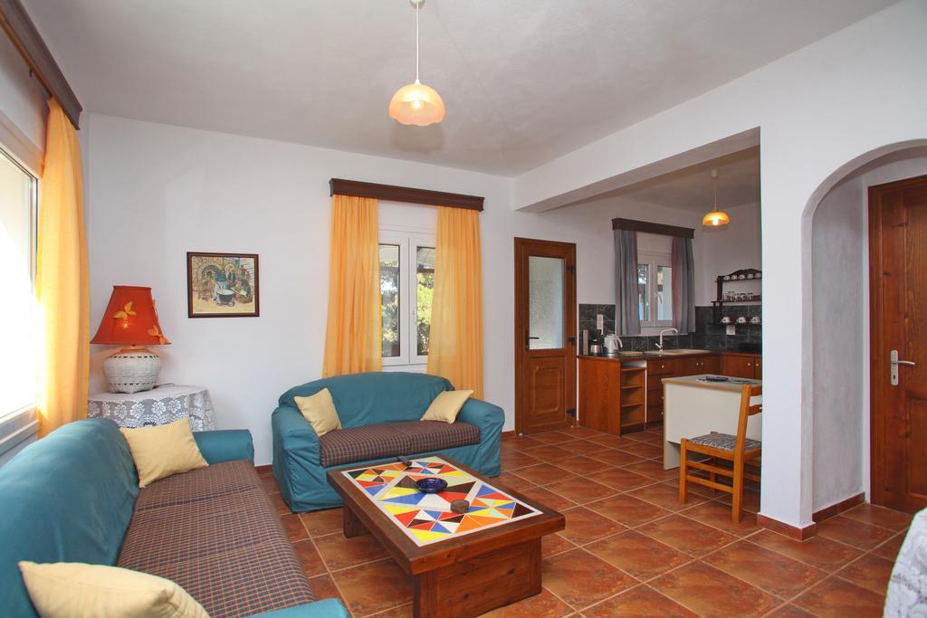 Aloni Villa Скопелос Екстериор снимка